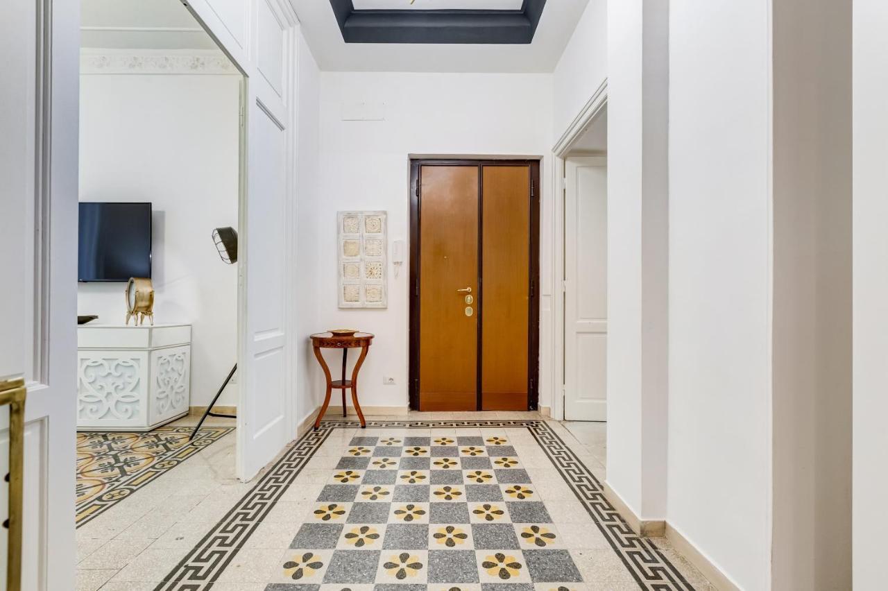 Bdc - Residenza Valadier 3-Bdr And 3 Bathrooms Apt ローマ エクステリア 写真